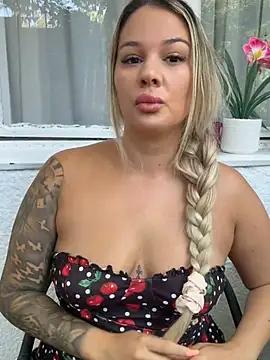 xXBigPeachBunnyxXx