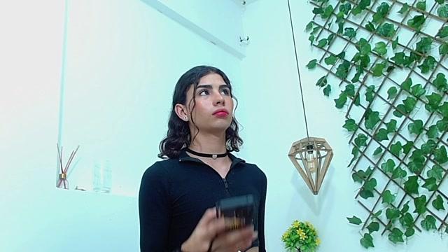 ximena_dhal