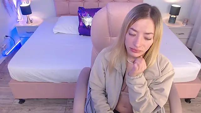 zoe_jones13