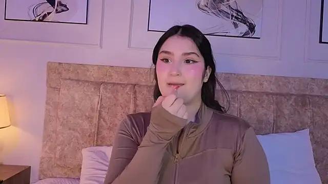 zoe_moon__